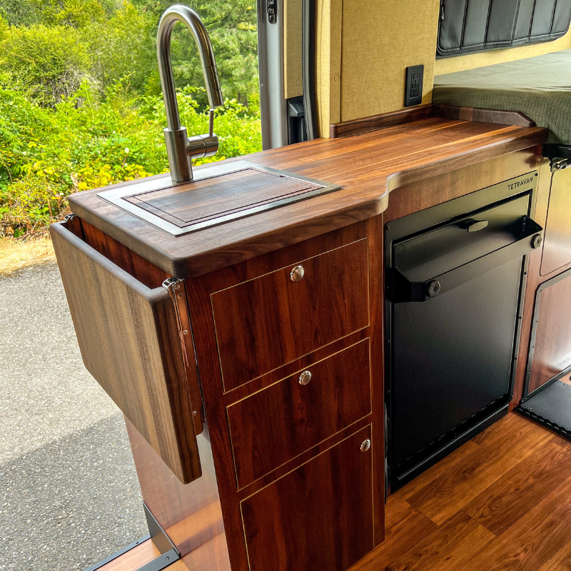 Tetravan Folding Shower with Magnetic Curtain