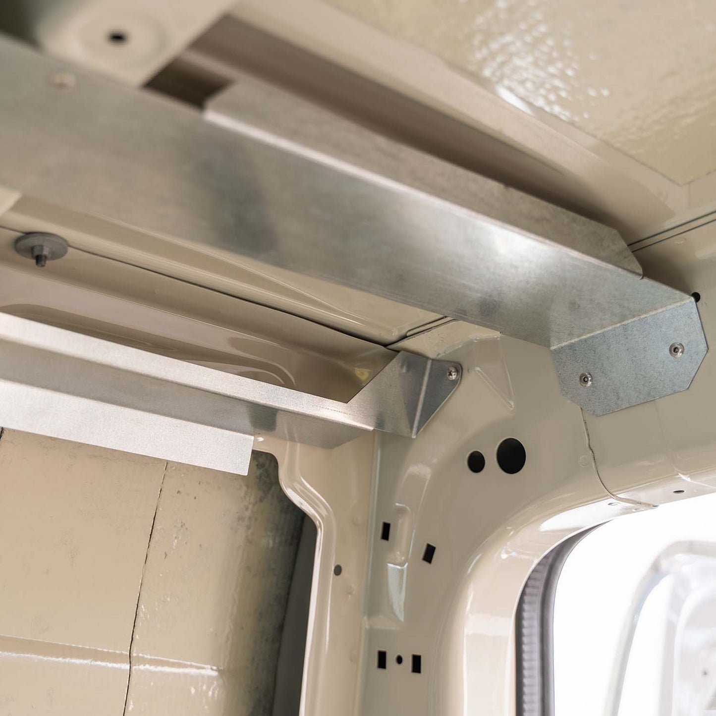 Overhead Cabinet Structural Assembly for Sprinter Vans
