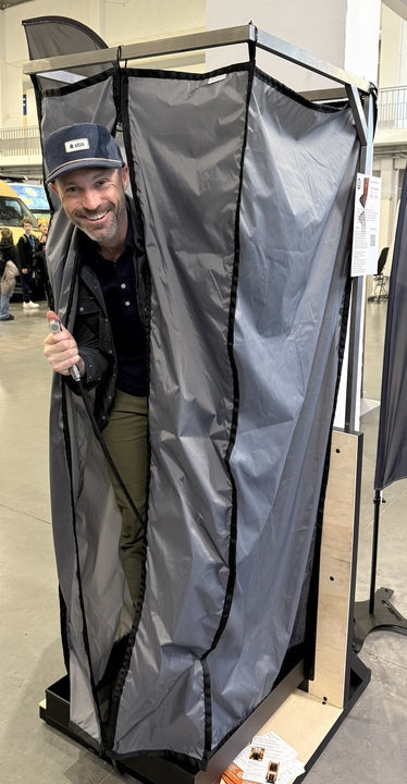 Tetravan Folding Shower with Magnetic Curtain